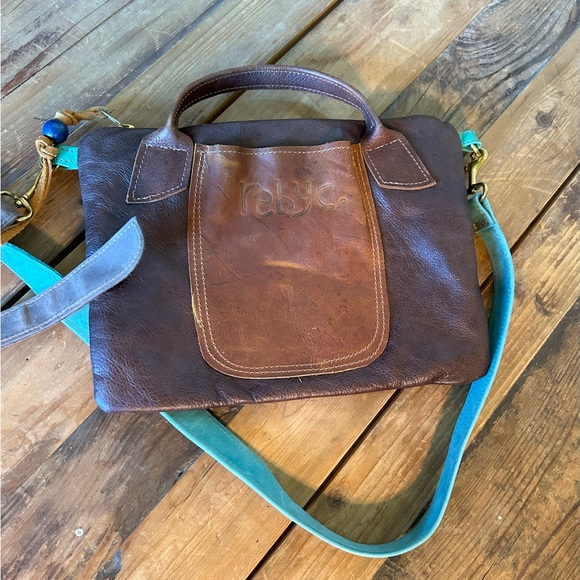 Rebyc One Of A Kind Crossbody Bag - Picture 3 of 4